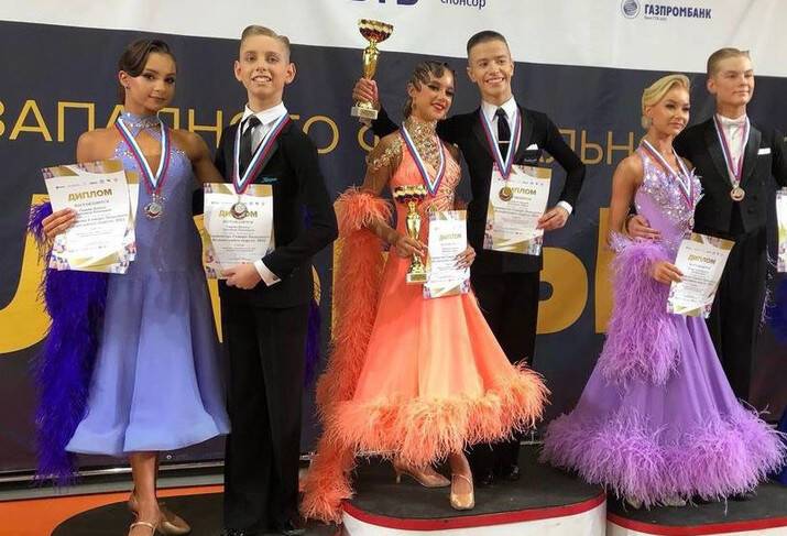 Танцоры из Ленобласти взяли шесть золотых медалей на Чемпионате и Первенстве СЗФО