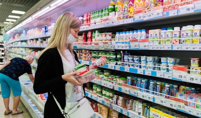 Россияне отметили рост цен на сахар, мясо и электронику