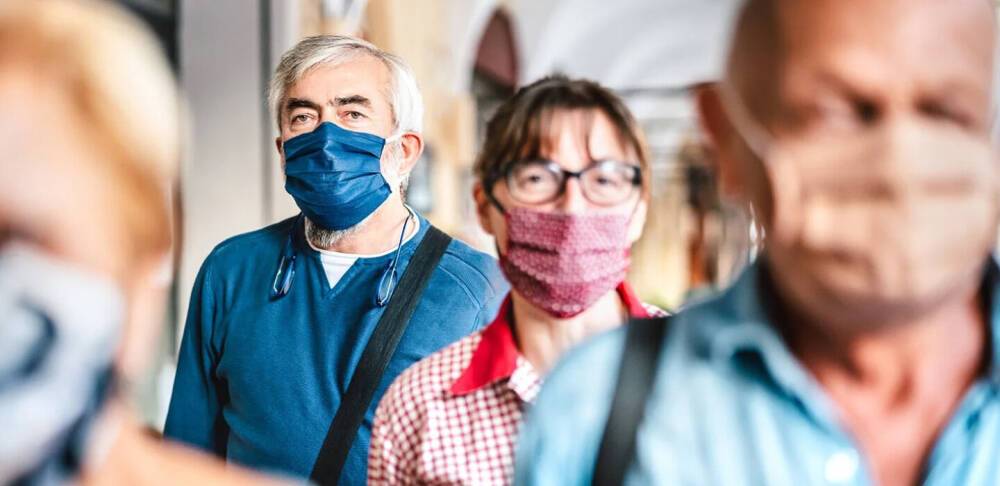 Що відбувається з пандемією коронавірусу на тлі війни в Україні