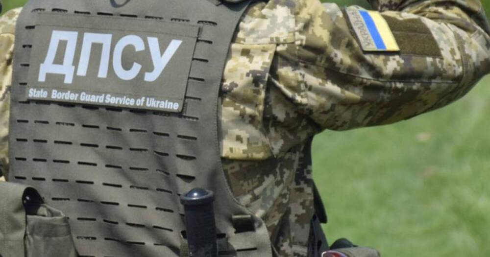 Украинские пограничники денацифировали российскую бронетехнику на Луганщине. Есть трофеи