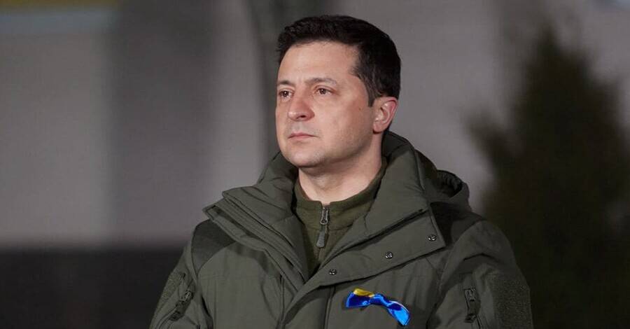 Зеленский призвал украинцев не снижать интенсивность обороны