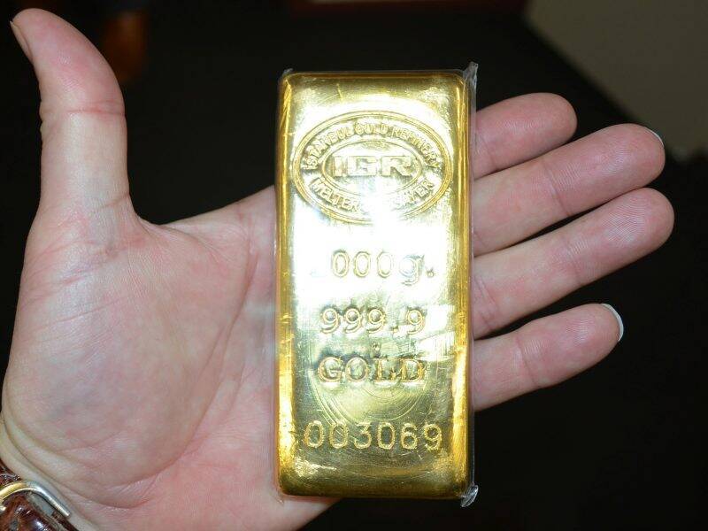 Золотой актив: выгодно ли сейчас покупать золото в России и поможет ли это спасти сбережения