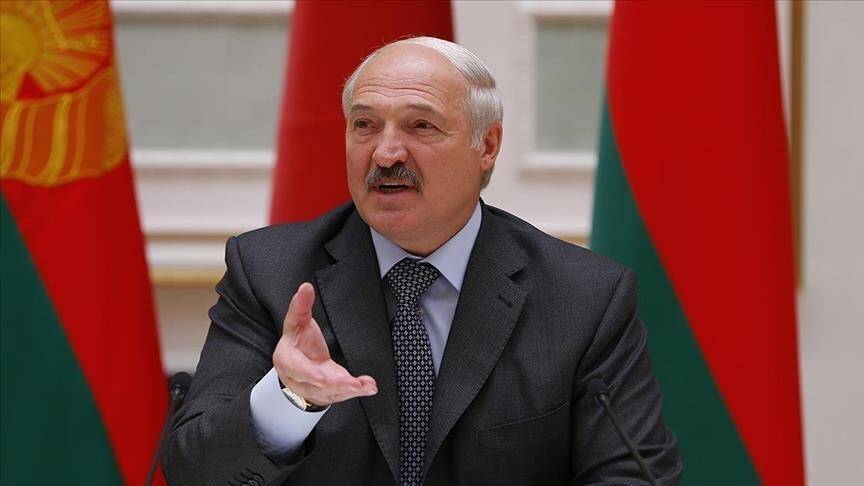 Лукашенко заявил, что по Беларуси запустили ракету "Точка-У", но ввязываться в войну он не собирается