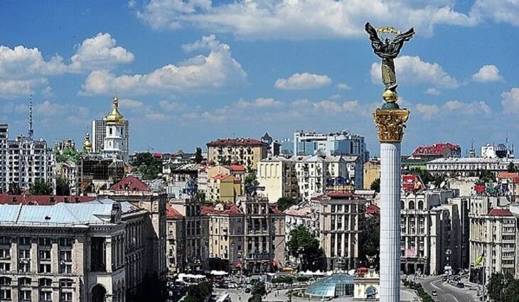 В Киеве объявлен комендантский час