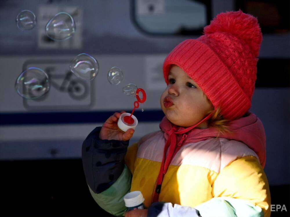 Каждую минуту 55 детей из Украины становятся беженцами – ООН
