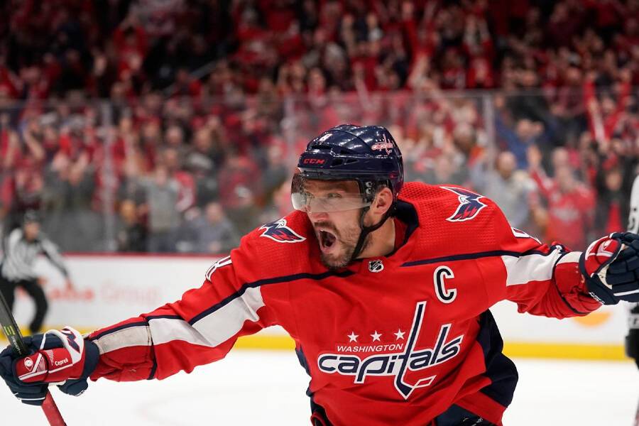Овечкин – третий снайпер в истории НХЛ