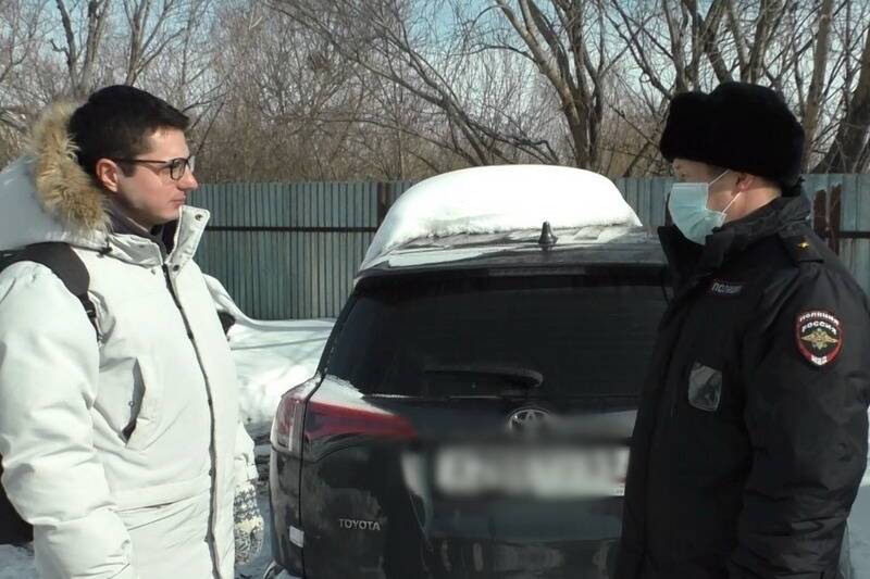 Курганские полицейские вернули жителю Подмосковья угнанный два года назад автомобиль