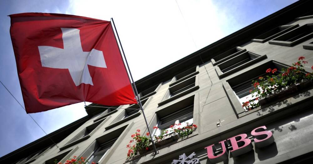Швейцария ввела санкции против ряда граждан и организаций из РФ