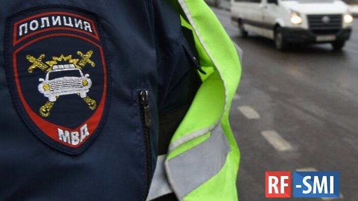 В центре Москвы задержали водителя с пистолетом и патронами