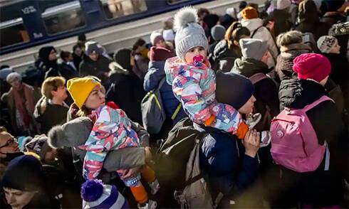6,5 млн украинцев стали внутренними переселенцами, 3,2 млн уехали за границу - ООН