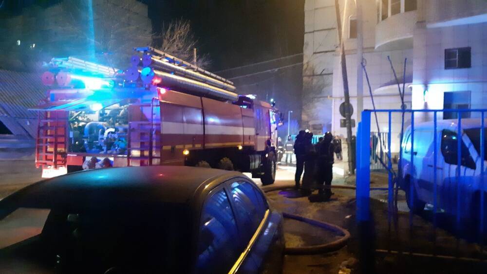 Пагубная привычка привела к пожару с пострадавшими в Кировском районе Астрахани
