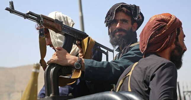 Талибы ввели ограничения на выезд из Афганистана