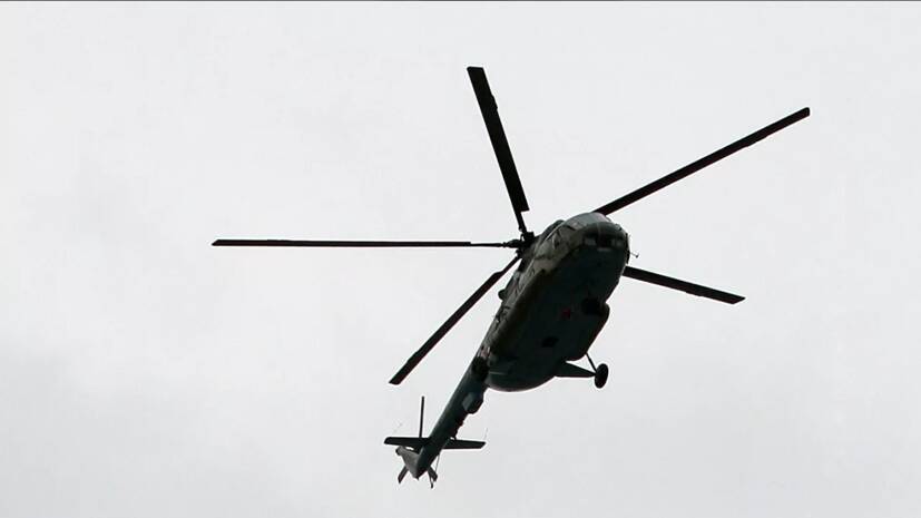 Вертолёт совершил экстренную посадку на Ямале после отказа двигателя