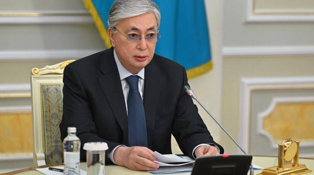Президент Казахстана просит Путина о компромиссе с Украиной