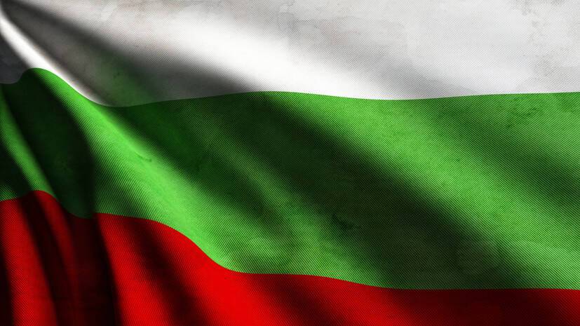 Болгария выслала двух российских дипломатов из страны