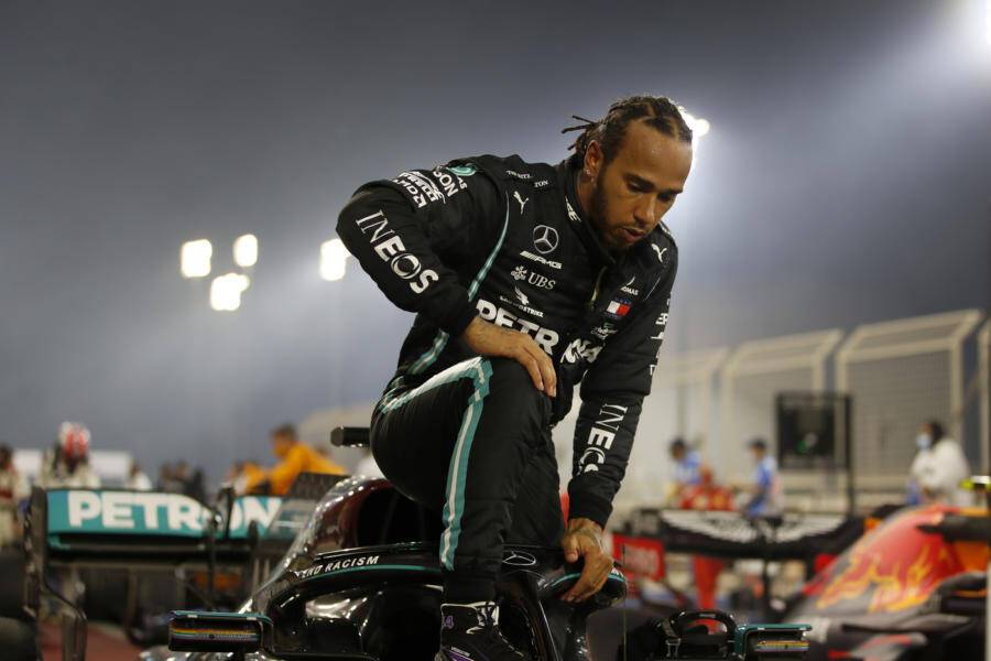 На Гран-при "Формулы-1" в Бахрейне Хэмилтону покорились два рекорда