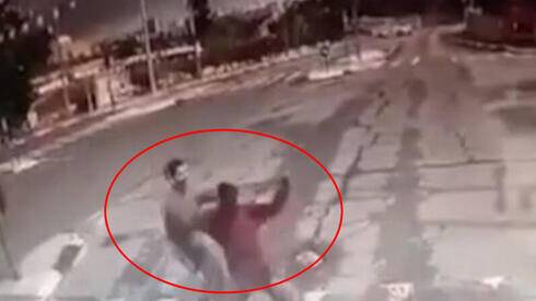 Террорист, напавший с ножом на прохожего в Иерусалиме, требует особых условий содержания