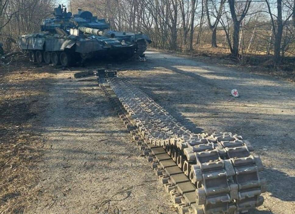 За месяц войны против Украины россия потеряла больше военных и танков, чем в Афганистане за 10 лет