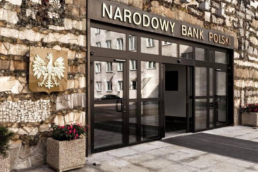Украина договорилась о получении $1 млрд от Национального банка Польши