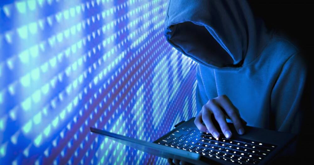 Anonymous заявили о взломе Центробанка и Пенсионного фонда РФ: готовится "слив" данных
