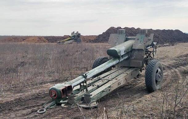 Враг стягивает артиллерию к границам Украины - ВСУ