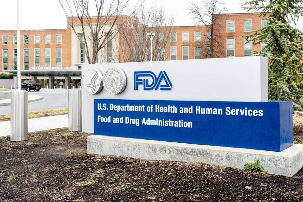 FDA утвердило вторую бустерную прививку для 50-летних