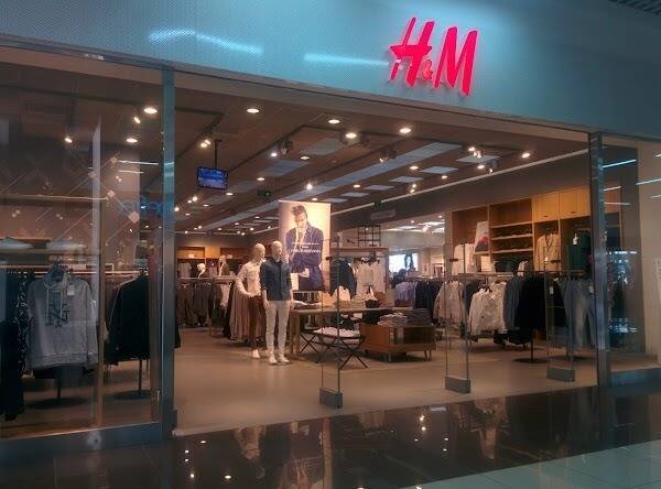 В Челябинске закрылись магазины сети H&M