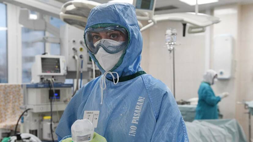 В России за сутки выявили 93 026 случаев заболевания коронавирусом