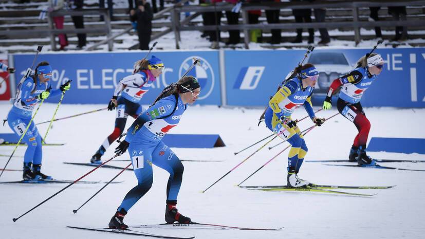 Норвежские биатлонистки выиграли эстафету на этапе Кубка мира в Контиолахти