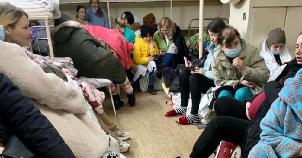 "Хочется плакать, плачьте": Минздрав дал советы украинцам в убежищах