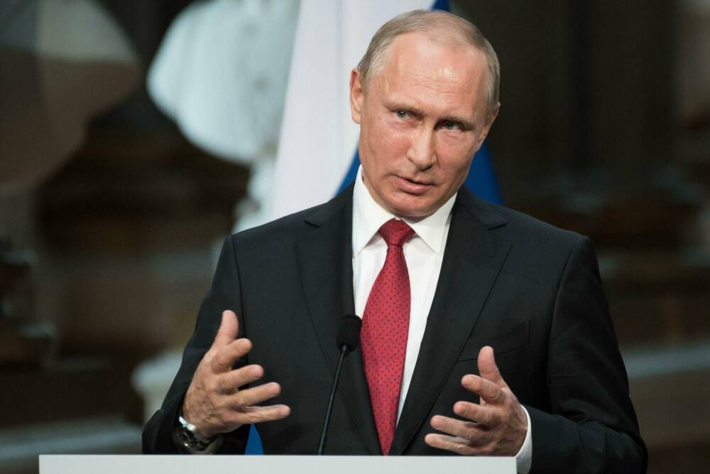 Путин пообещал миллионы бумажных рублей семьям убитых на войне солдат