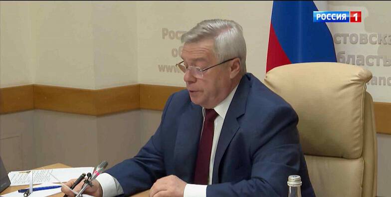 Василий Голубев поручил не допускать появления долгов по зарплате на донских предприятиях - DONTR.RU