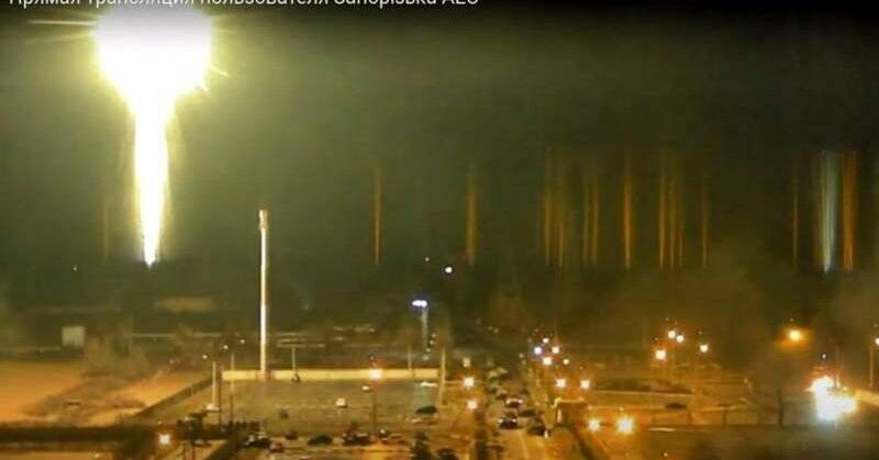 В результате обстрела возник пожар на Запорожской АЭС