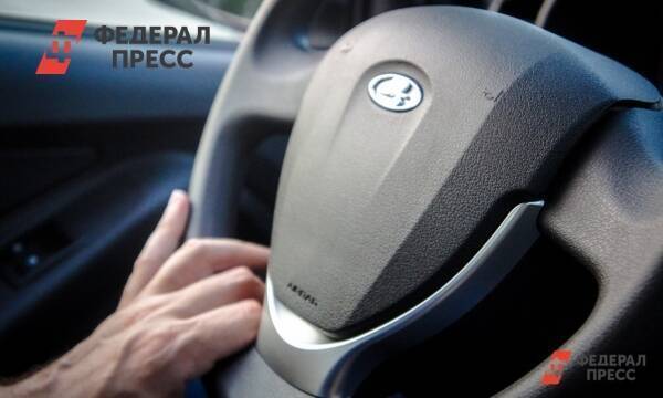 Самарский «АвтоВАЗ» приостанавливает сборку автомобилей Lada
