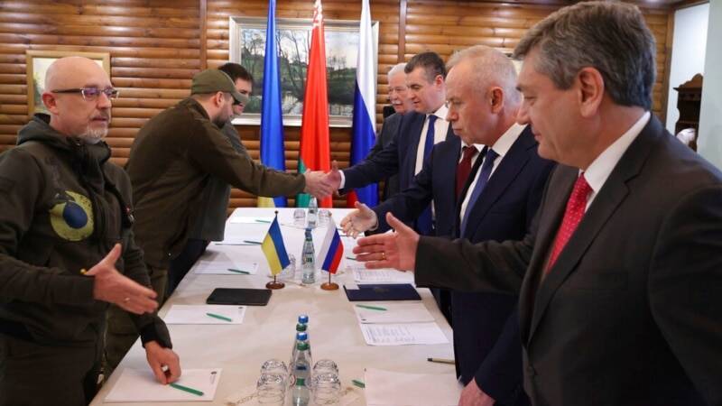 В Беловежской Пуще закончился второй раунд переговоров России и Украины