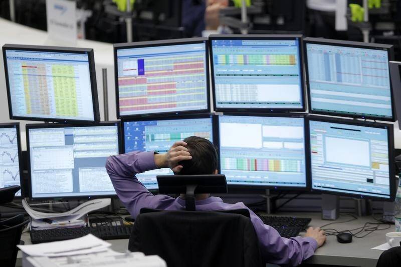 Американские рынки акций закрылись снижением на фоне геополитики и выступления Пауэлла