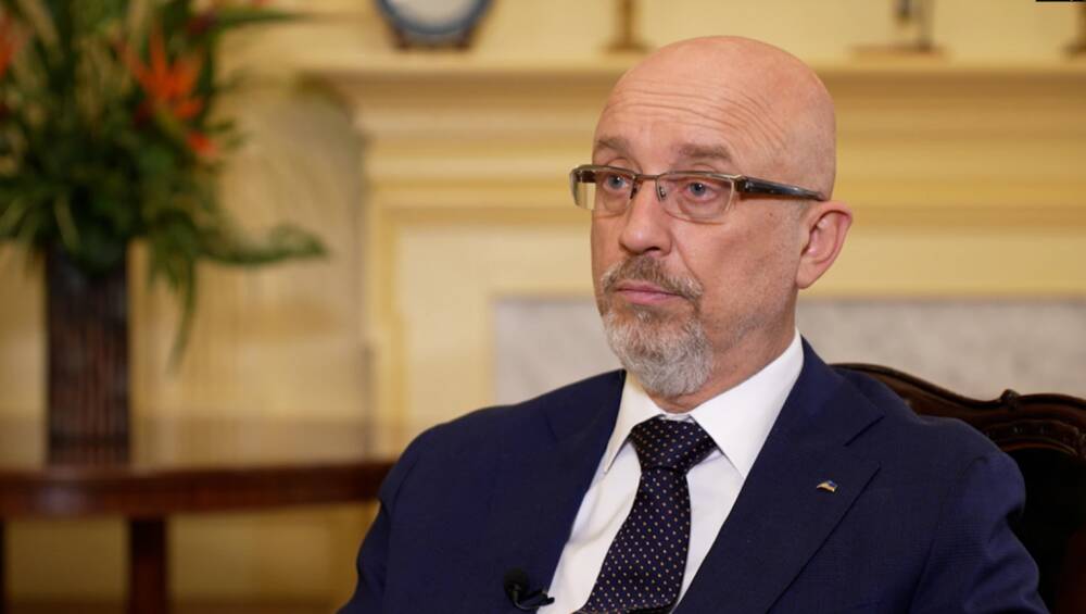 “Попереду ще дуже складний період”: міністр оборони звернувся до українців