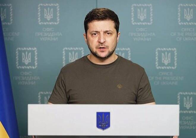 Зеленский заявил, что против Украины брошена вся российская армия