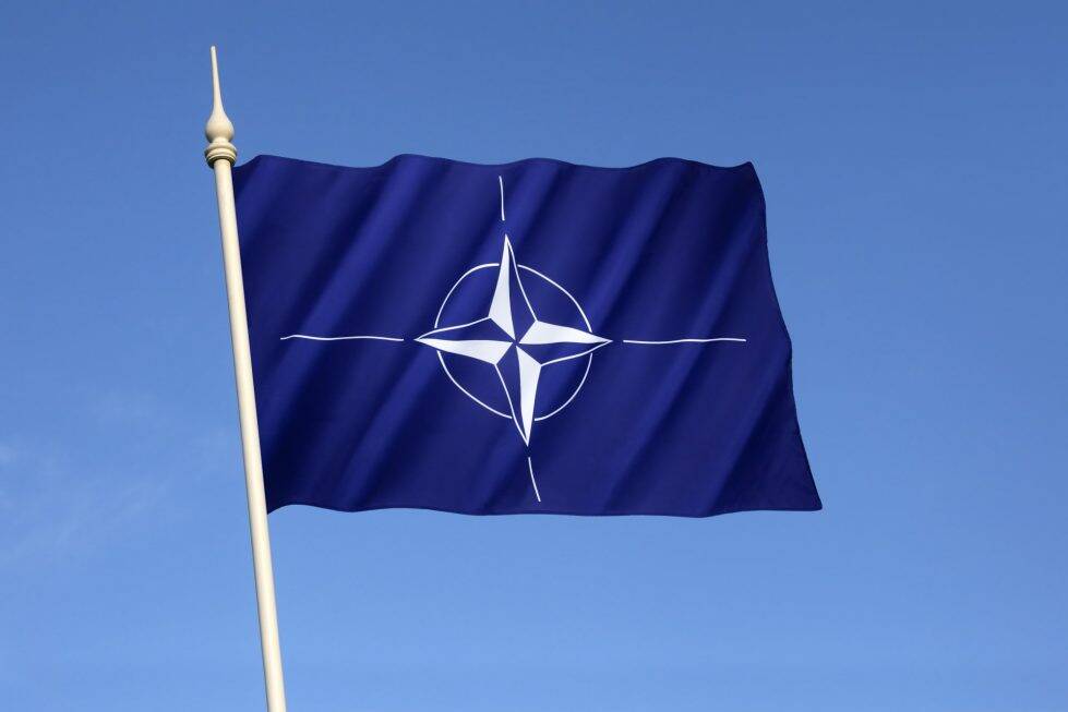 В НАТО обсудят закрытие неба над Украиной - СМИ и мира