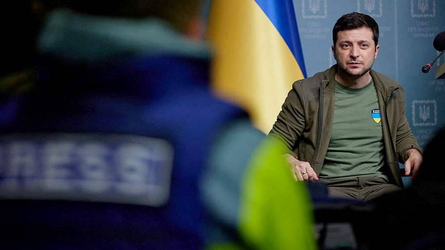 В Совфеде констатировали утрату Зеленским контроля над ситуацией на Украине