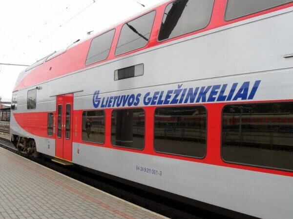 Литовская ж/д компания Lietuvos gelezinkeliai временно оставила деятельность в Украине