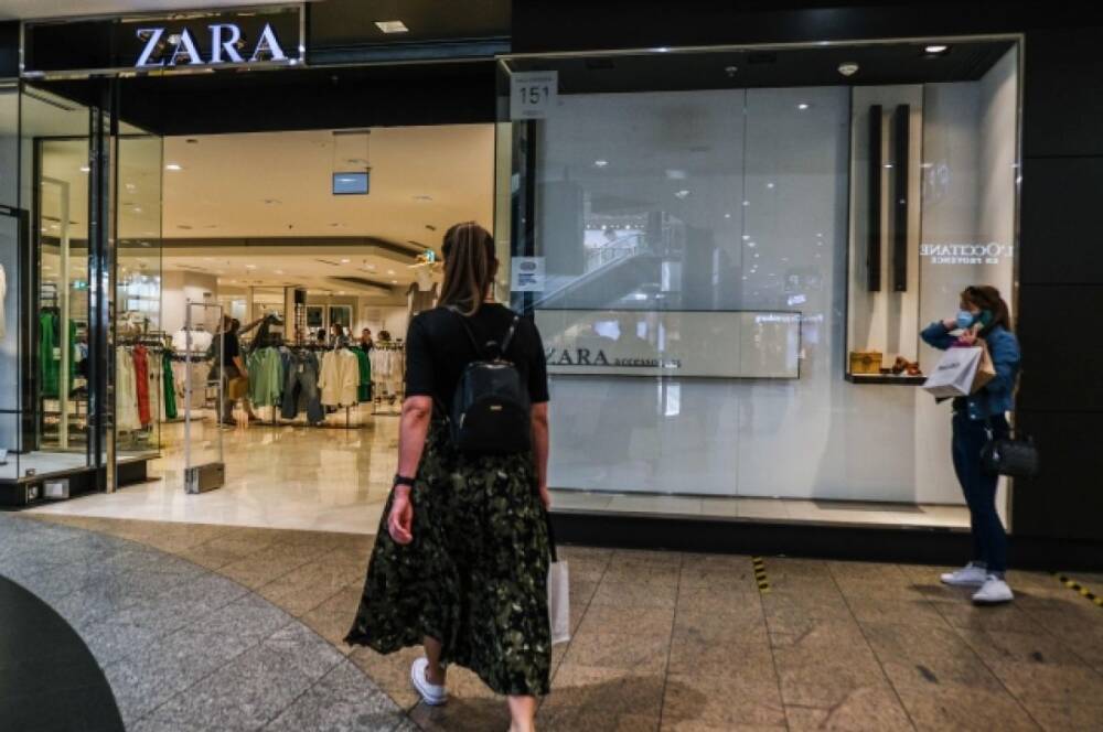 Zara закрывает свои магазины и прекращает онлайн-торговлю в России