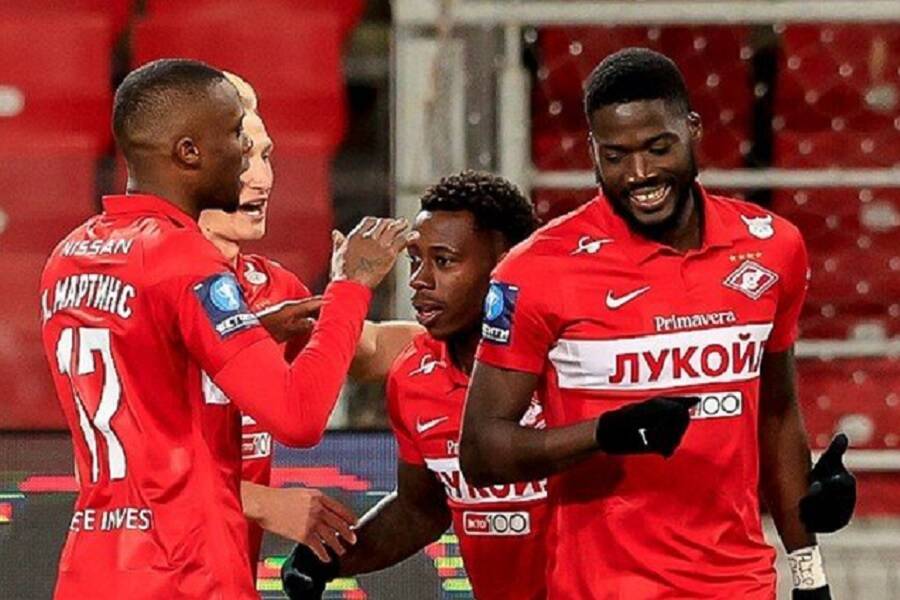 Николсон вывел "Спартак" вперёд в матче с "Динамо"