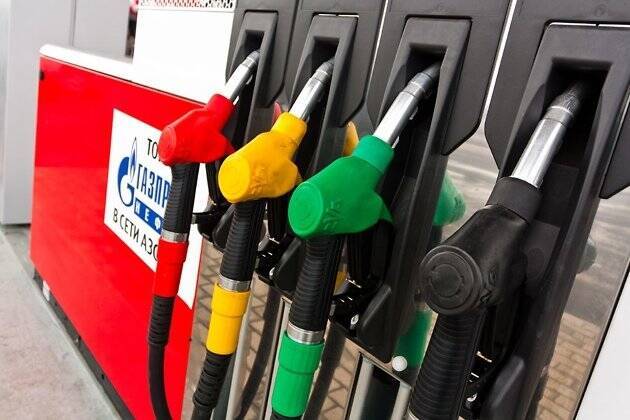 Снижение цен на бензин в Забайкалье предрёк эксперт