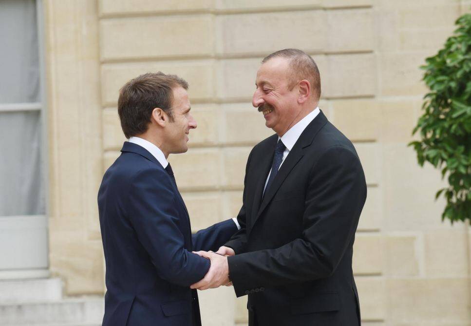 Президент Ильхам Алиев: За прошедшие тридцать лет азербайджано-французские связи динамично развивались, сформировалось плодотворное сотрудничество