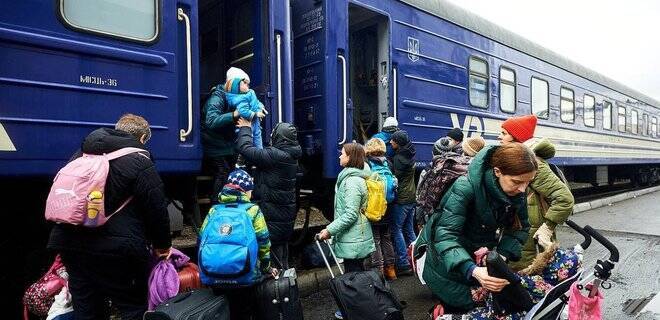 Эвакуация жителей Луганщины продолжается: следующий рейс - из Кременной