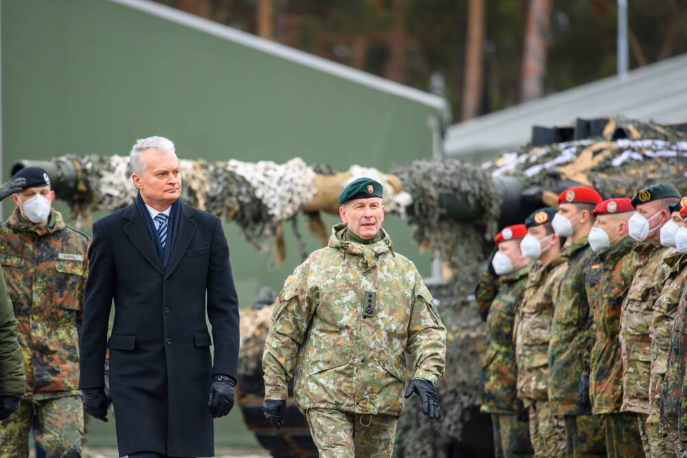 Президент Литвы предлагает повысить оборонный бюджет в 2023 году до 3% ВВП