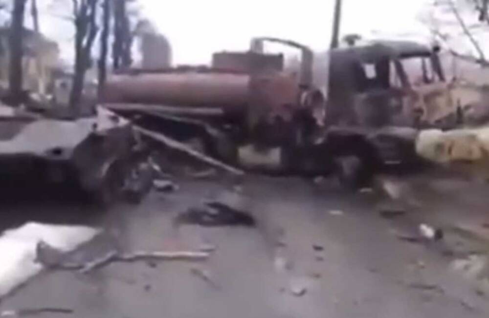 Польские добровольцы похвастались уничтоженной техникой РФ, видео: "Русское гувно"