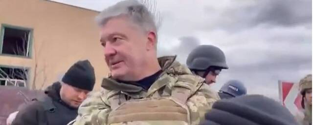 УНИАН: Петру Порошенко испортили пиар-акцию с беженцами на блокпосте