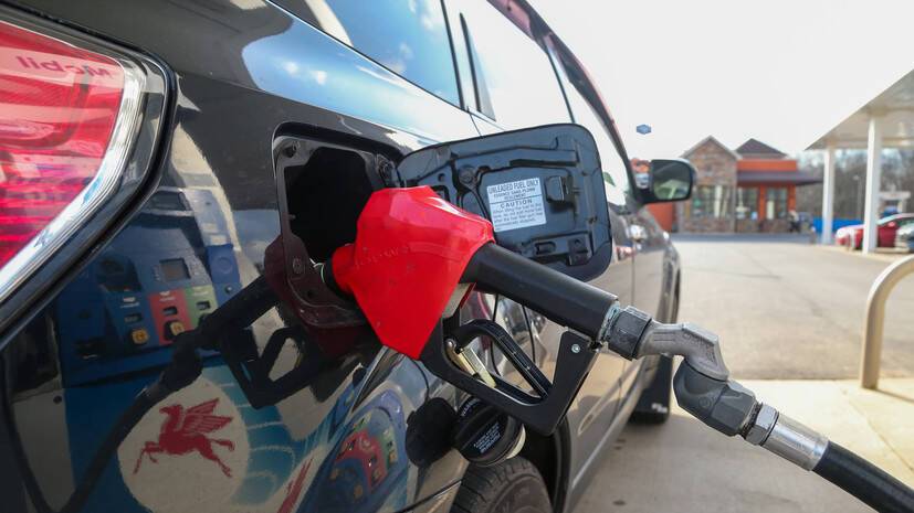 Цена на бензин в США достигла исторического максимума